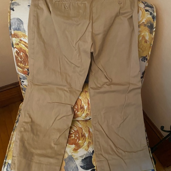 Women’s capri pants - Picture 2 of 3
